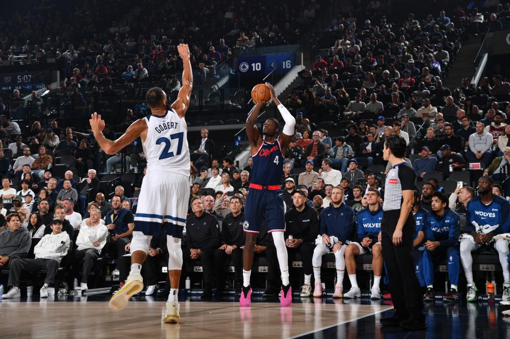 两端的阵容 两端的阵容