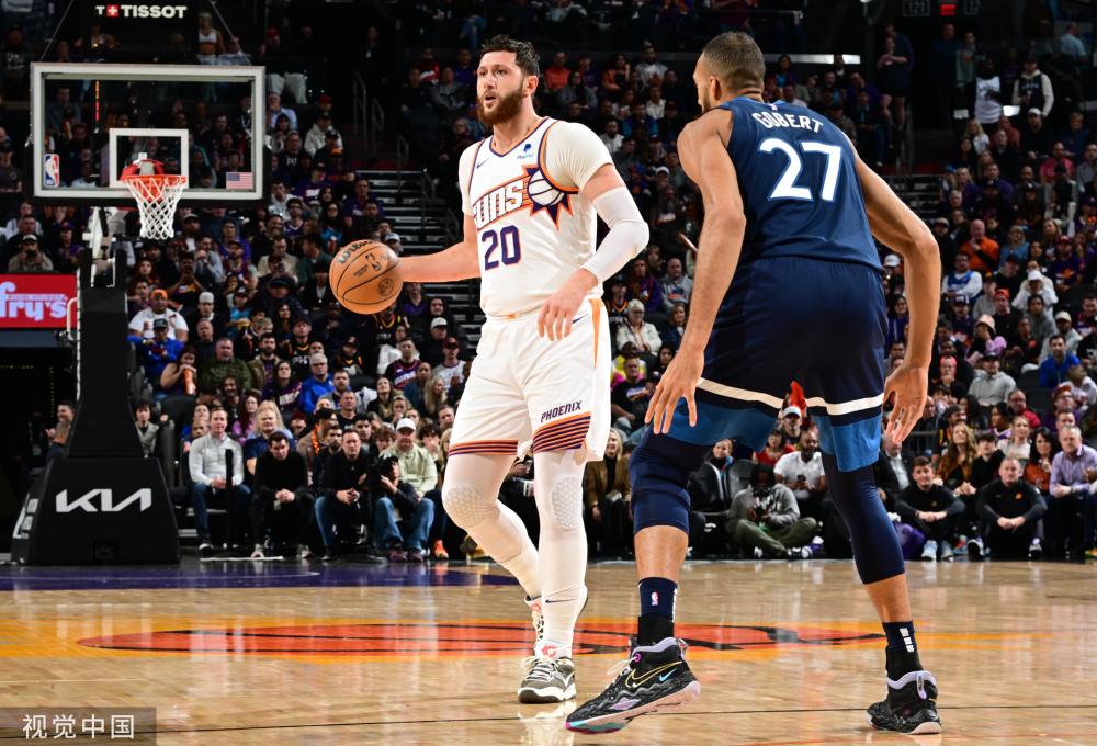 关键时刻屡 关键时刻屡